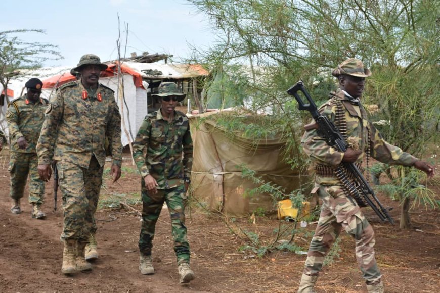 Gen Kayanja, Somalia Generals Announce Carfew in Arrears Where UPDF Base was Attacked.