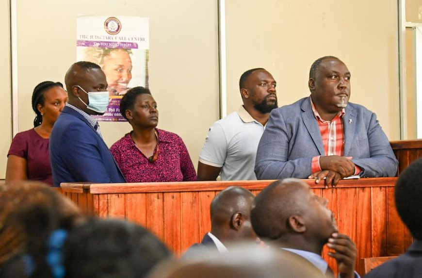 5 Suspects Charged with Fraud in Court