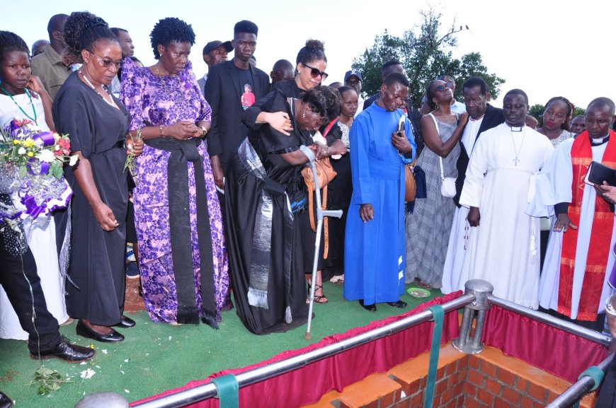 Museveni Hails Legacy Of Paulo Muwanga’s Wife At Send-off