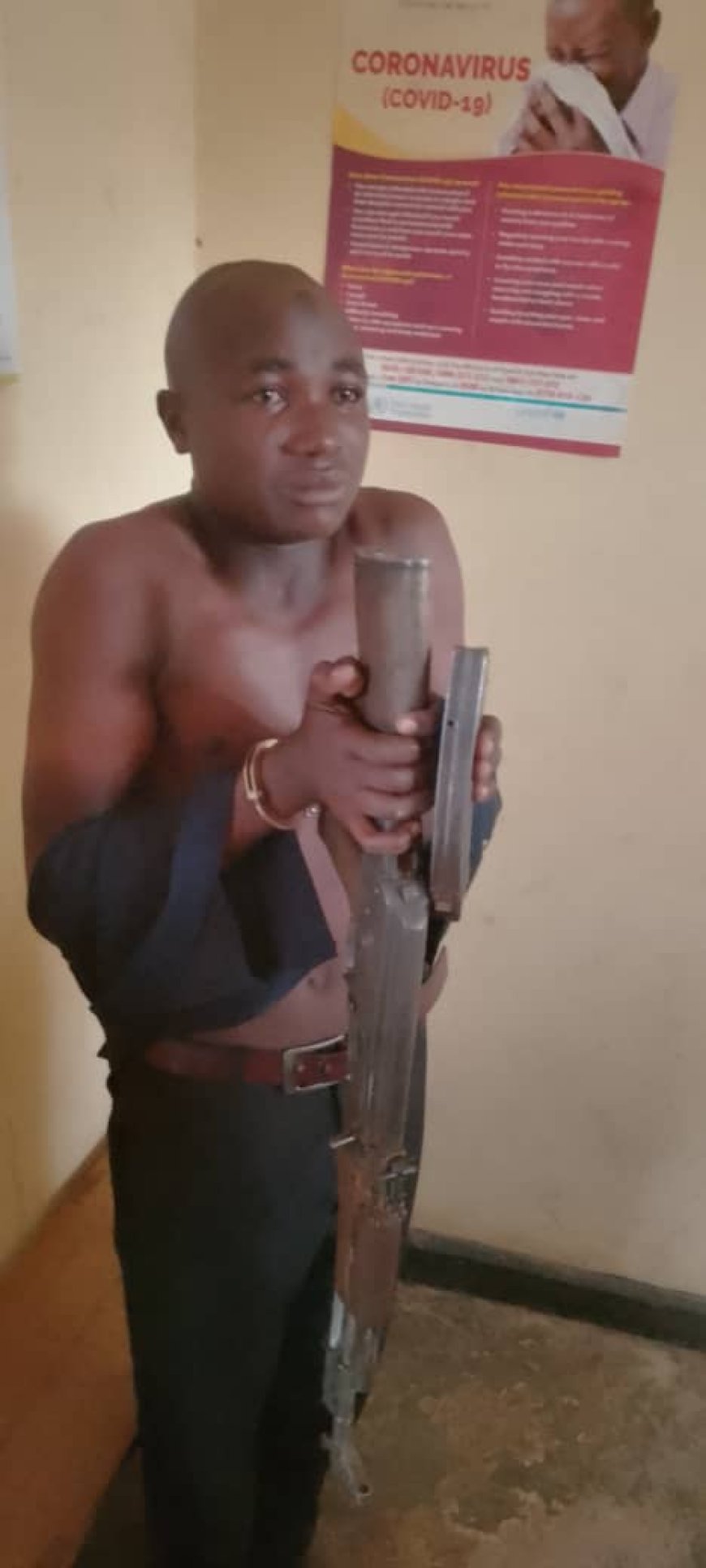 Police Arrest A 17 Year Old Bags Vendor Over Illegal Possession Of A Gun