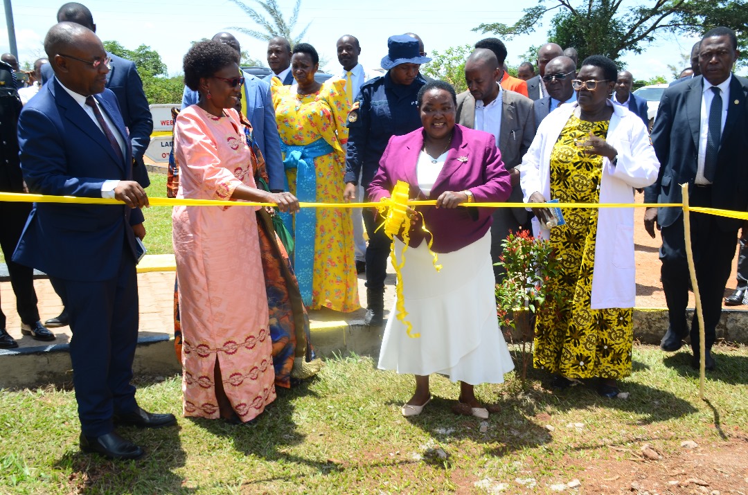 PM Nabbanja Commissions New Hoima Blood Bank