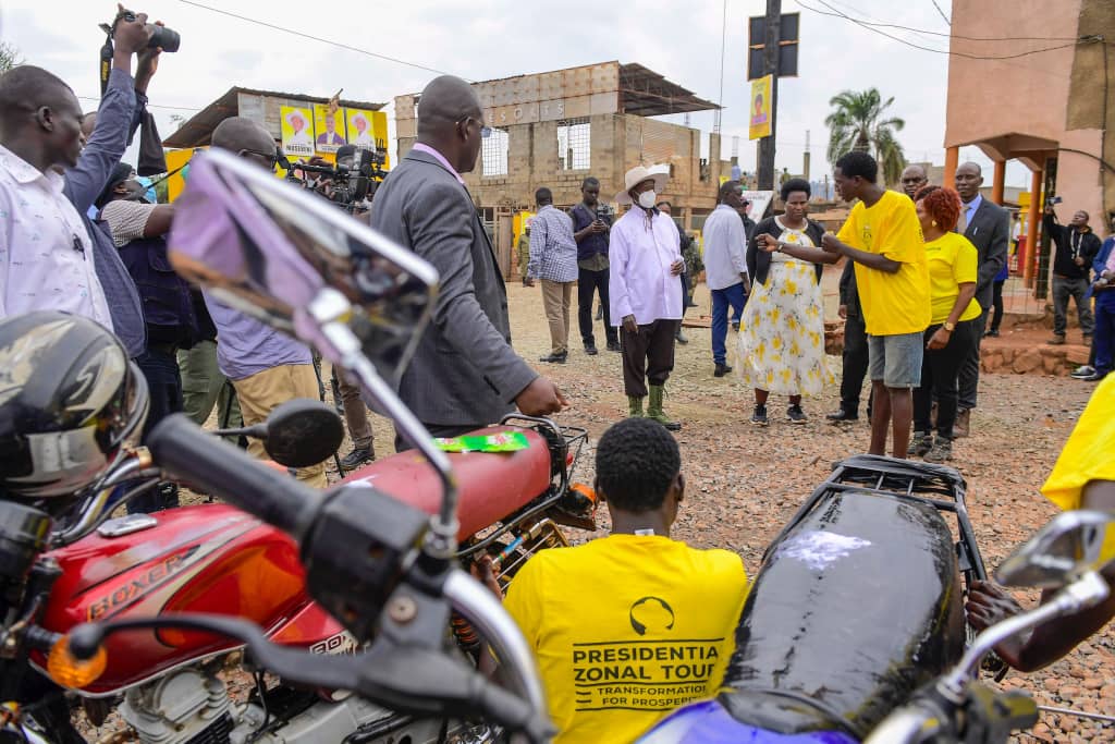 From Crime to Business!! Museveni Praises Gen. Damulira’s Ghetto Youth Reforms, Injects 1.2 Billion