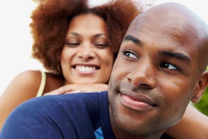 9 Things Women with Joyful Husbands Do Without Even Thinking About It