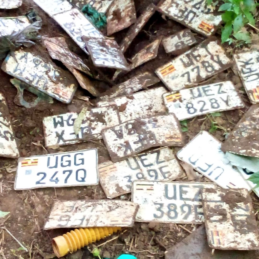 Operation in Oyam Exposes Criminal Gang Altering 40 Motorcycle Plates in Banana Plantation