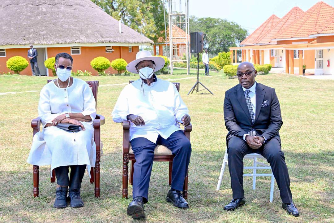 Jailed Dr Besigye’s Wife Winnie Byanyima Slams Museveni Over Swearing Ugandas’s Chief Justice At His Private Farm Home