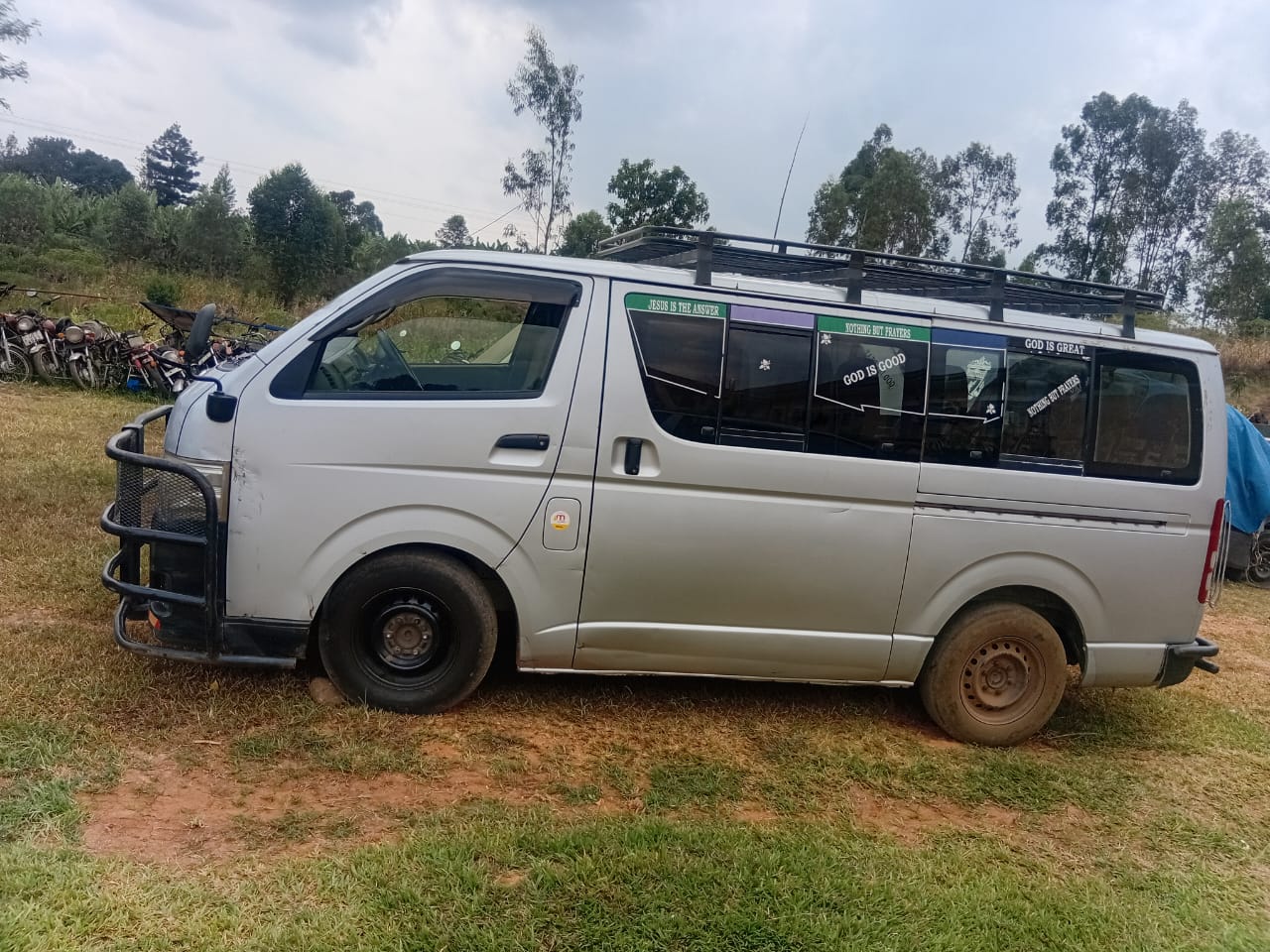 Driver Arrested After Carrying Excess Passengers and Ignoring Police Orders Along Mbarara–Bushenyi Road