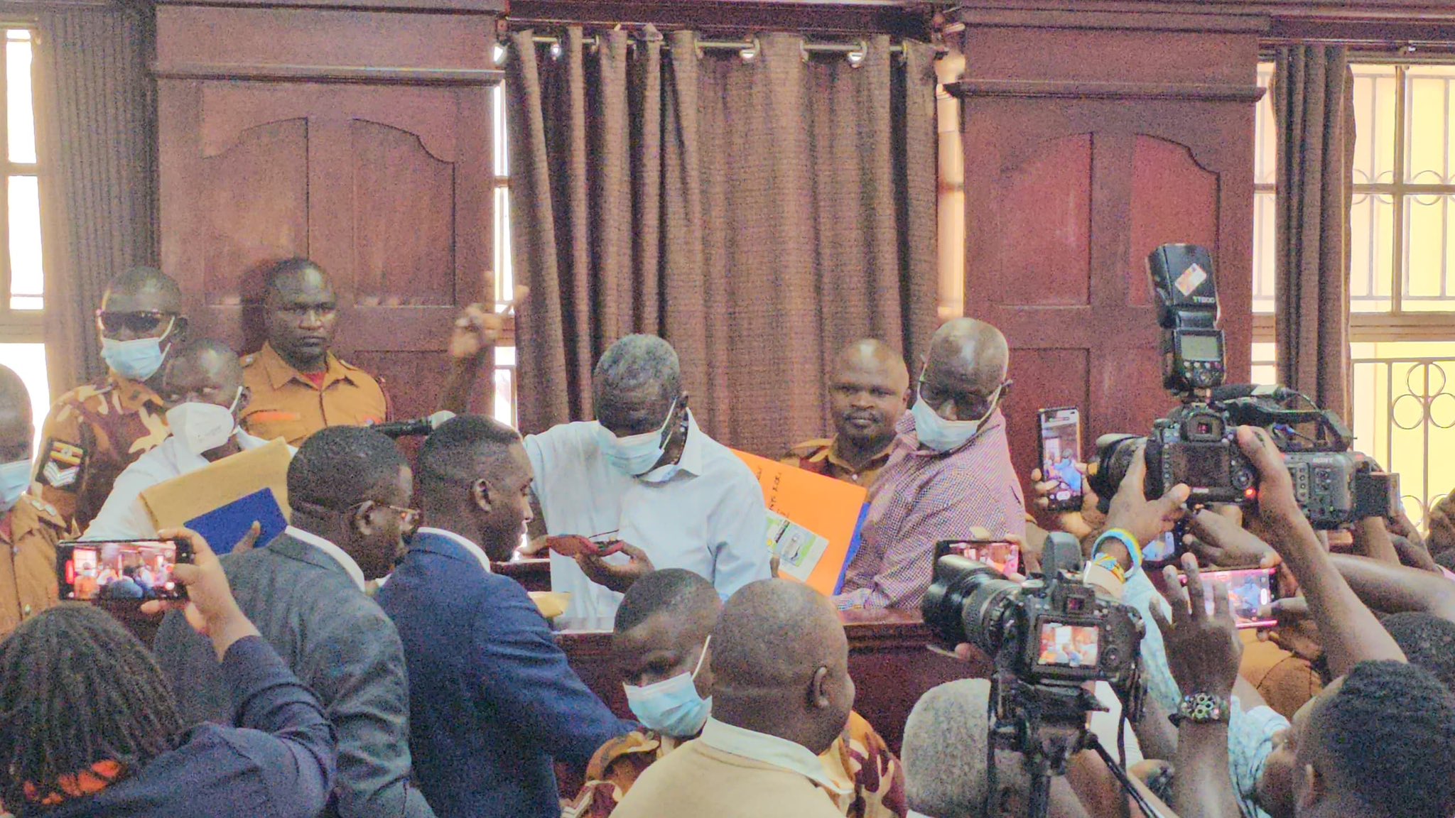 High Court Gives Besigye and Lutale Two Weeks to Decide on Legal Representation