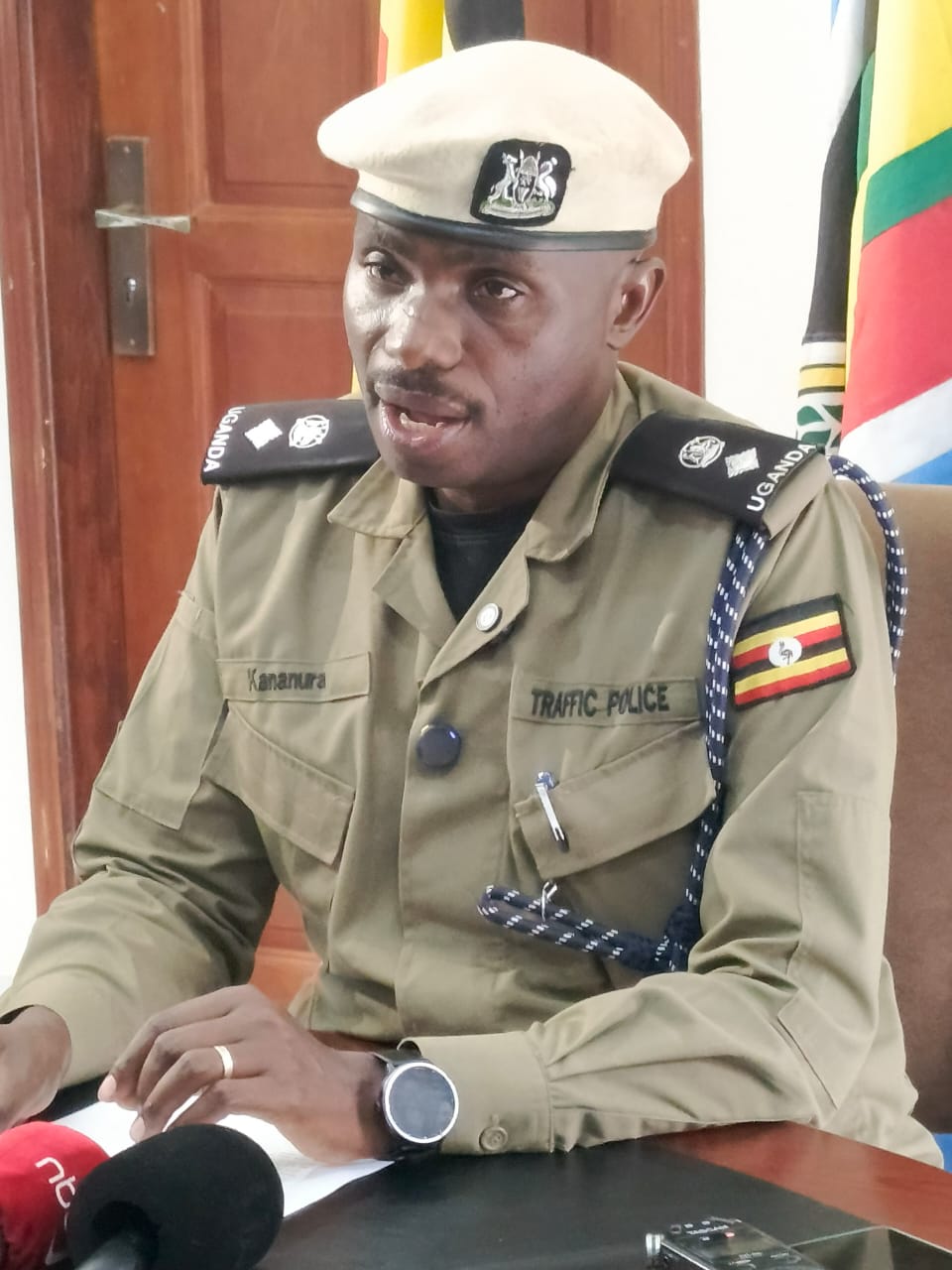 Hundreds Of Passengers Stranded On Roads As Police Begin 100 Days Operation To Remove DMCs PSV Vehicles On The Road